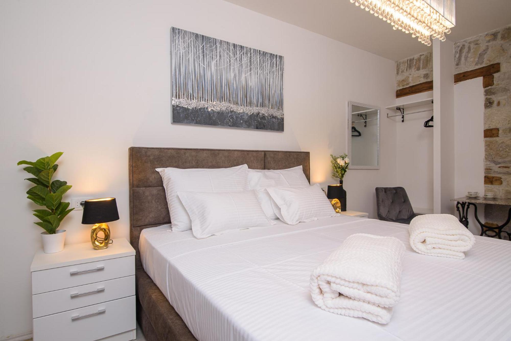 Rooms Bartul Trogir Luaran gambar